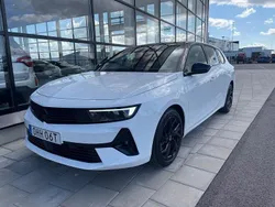 Vit Begagnad 2024 Opel Astra Edition Kombi | 289 900 kr (Bra pris)