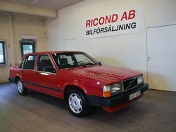 Röd Begagnad 1988 Volvo 740 Sedan | 39 900 kr