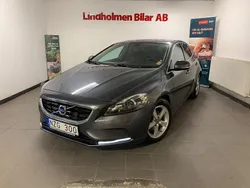 Grå Begagnad 2014 Volvo V40 Momentum Kombi | 68 900 kr (Bra pris)