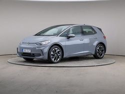 Grå Begagnad 2023 VW ID.3 Pro Performance Halvkombi | 369 000 kr (Marknadspris)