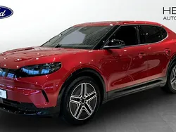 Röd (red) Ny 2025 Ford Capri Premium Sedan | 599 900 kr