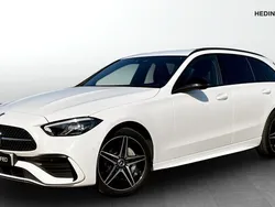 Vit (white) Begagnad 2023 Mercedes C300e AMG line Kombi | 449 900 kr (Lite dyr)