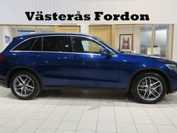 Blå Begagnad 2019 Mercedes GLC220 AMG SUV | 339 900 kr (Marknadspris)
