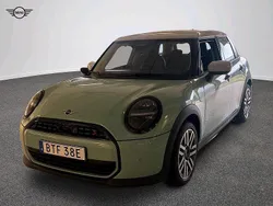 Grön Ny 2024 Mini Cooper S Classic Halvkombi | 384 900 kr