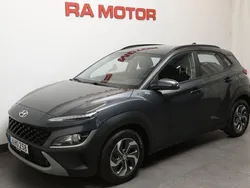 Grå Begagnad 2020 Hyundai Kona Essential SUV | 209 900 kr (Marknadspris)