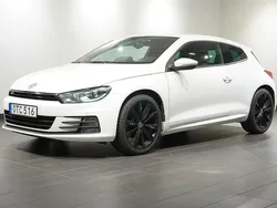 Vit Begagnad 2014 VW Scirocco R-line Sportkupé | 159 800 kr (Lite dyr)
