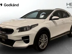 Vit (white) Begagnad 2022 Kia XCeed Advance SUV | 259 900 kr (Marknadspris)
