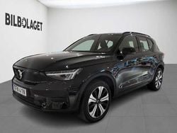 Svart Begagnad 2022 Volvo XC40 Core SUV | 339 800 kr