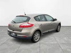 Brun Begagnad 2011 Renault Mégane III Halvkombi | 89 500 kr (Lite dyr)