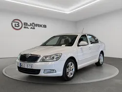 Vit Begagnad 2010 Skoda Octavia Elegance Halvkombi | 49 500 kr (Bra pris)