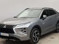 Grå Begagnad 2021 Mitsubishi Eclipse Cross SUV | 279 000 kr (Superpris)