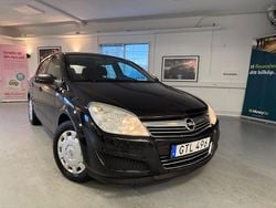Svart Begagnad 2008 Opel Astra Halvkombi | 24 900 kr (Lite dyr)