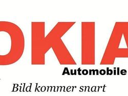 Vit Begagnad 2016 Toyota Yaris Hybrid Active Halvkombi | 109 900 kr (Marknadspris)