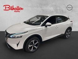 Vit Begagnad 2023 Nissan Qashqai N-Connecta SUV | 309 000 kr (Marknadspris)