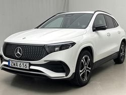 Vit Begagnad 2025 Mercedes EQA250+ AMG line SUV | 504 000 kr (Superpris)