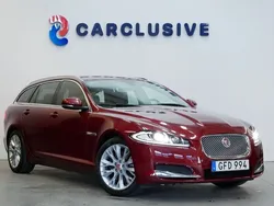 Röd Begagnad 2014 Jaguar XF Sedan | 149 900 kr