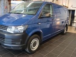 Mörkblå (blå) Begagnad 2018 VW T6 Van | 159 900 kr (Bra pris)