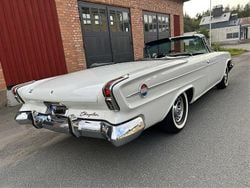 Vit Begagnad 1962 Chrysler 300 Cab | 445 000 kr