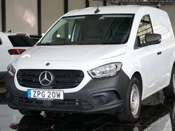 Vit Begagnad 2023 Mercedes Citan 110 Van | 209 500 kr (Bra pris)