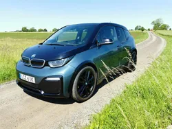Blå Begagnad 2021 BMW i3 Comfort Edition Halvkombi | 205 000 kr (Marknadspris)