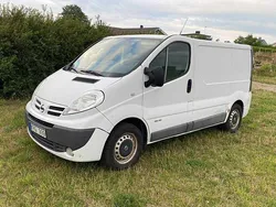 Vit Begagnad 2013 Nissan Primastar Minibuss | 32 000 kr (Superpris)