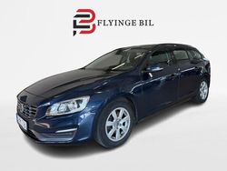 Blå Begagnad 2013 Volvo V60 Kinetic Kombi | 129 900 kr (Marknadspris)