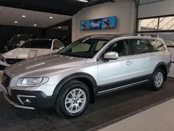 Silver Begagnad 2016 Volvo XC70 Momentum SUV | 159 000 kr (Marknadspris)
