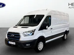 Vit (white) Begagnad 2023 Ford Transit Trend Van | 499 875 kr (Marknadspris)