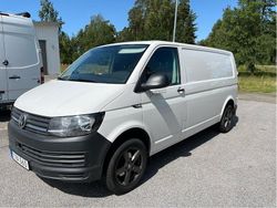 Vit Begagnad 2018 VW T6 Van | 135 000 kr (Marknadspris)