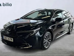 Svart Ny 2024 Toyota Corolla Style Kombi | 388 454 kr (Dyr)
