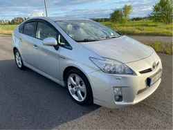 Silver Begagnad 2011 Toyota Prius Executive Halvkombi | 58 000 kr (Bra pris)