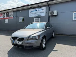 Grå Begagnad 2005 Volvo S40 Sedan | 29 999 kr (Marknadspris)