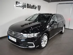 Svart Begagnad 2021 VW Passat GTE Kombi | 239 500 kr (Bra pris)