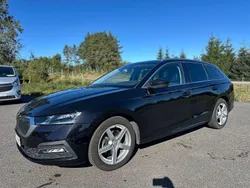Svart Begagnad 2021 Skoda Octavia Kombi | 139 000 kr (Lite dyr)