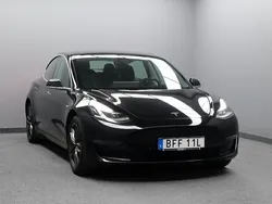 Svart Begagnad 2019 Tesla Model 3 Long Range Sedan | 224 900 kr (Lite dyr)