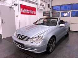 Vit Begagnad 2005 Mercedes CLK200 Elegance Cab | 119 900 kr (Dyr)