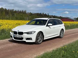 Vit Begagnad 2015 BMW 320 M Sport Kombi | 170 000 kr (Marknadspris)
