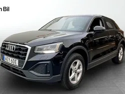 Brilliantsvart Begagnad 2022 Audi Q2 Proline SUV | 249 000 kr (Marknadspris)