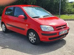 Röd Begagnad 2005 Hyundai Getz Halvkombi | 28 000 kr (Marknadspris)