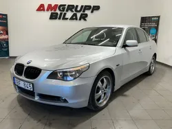 Ljusgrå Begagnad 2003 BMW 520 Sedan | 44 900 kr (Lite dyr)