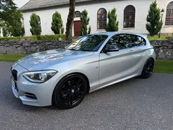 Silver Begagnad 2014 BMW M135 Competition Edition Halvkombi | 244 700 kr (Marknadspris)