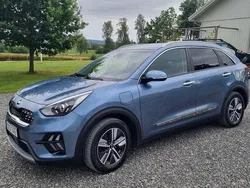 Blå Begagnad 2021 Kia Niro Advance SUV | 225 000 kr (Marknadspris)