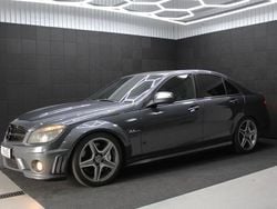 Mörkgrå (grå) Begagnad 2010 Mercedes C63 AMG AMG Sedan | 319 000 kr (Superpris)