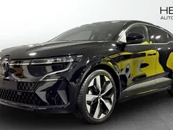 Grå Begagnad 2024 Renault Mégane Techno Halvkombi | 379 900 kr (Marknadspris)