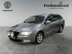 Silver Begagnad 2011 Skoda Superb Ambition Kombi | 47 900 kr (Dyr)