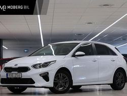 Vit Begagnad 2018 Kia Ceed Halvkombi | 134 900 kr (Marknadspris)