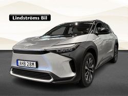 Silver Begagnad 2024 Toyota bZ4X Executive SUV | 539 000 kr