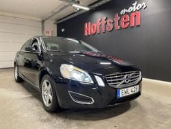 Svart Begagnad 2010 Volvo S60 Summum Sedan | 92 900 kr (Marknadspris)
