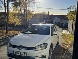 Vit Begagnad 2018 VW Golf VII Halvkombi | 139 000 kr (Bra pris)