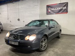 Blå Begagnad 2002 Mercedes CLK240 Avantgarde Sportkupé | 54 900 kr